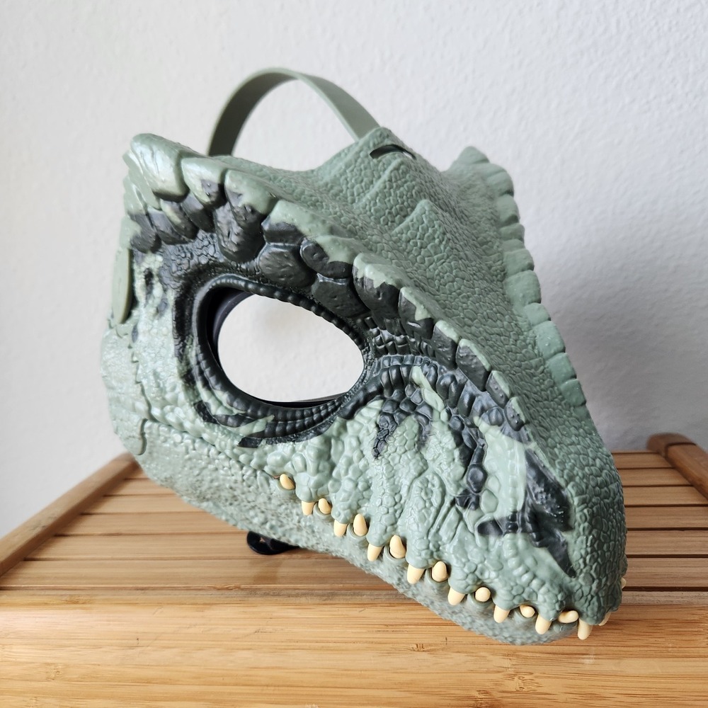 2021 Mattel Jurassic World Dominion GIGANOTOSAURUS Dinosaur Dino‎ Halloween Mask